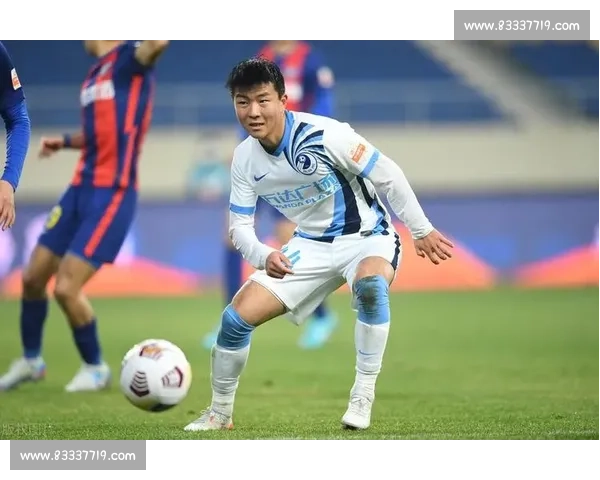 李霄鹏：低谷淬炼意志，中国足球需要 “不认输” 的脊梁