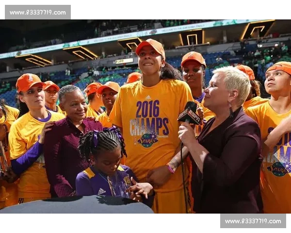 托马斯创历史！连续两战三双成 WNBA 第一人